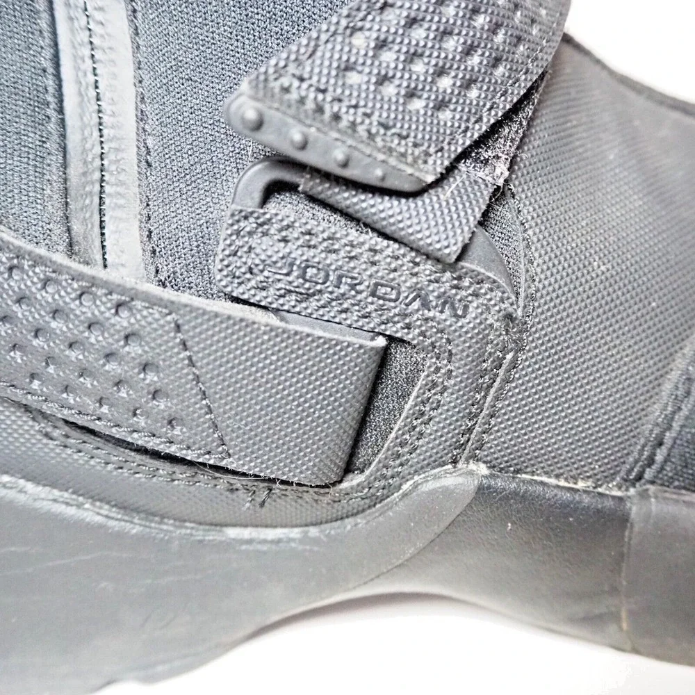 Nike‎ Air JORDAN Trunner LX High Boot Triple Black AA1347 010 Mens US 8 Shoes